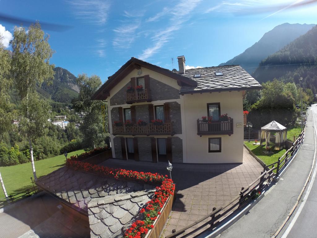 Hotel Stella Del Nord Courmayeur Eksteriør billede