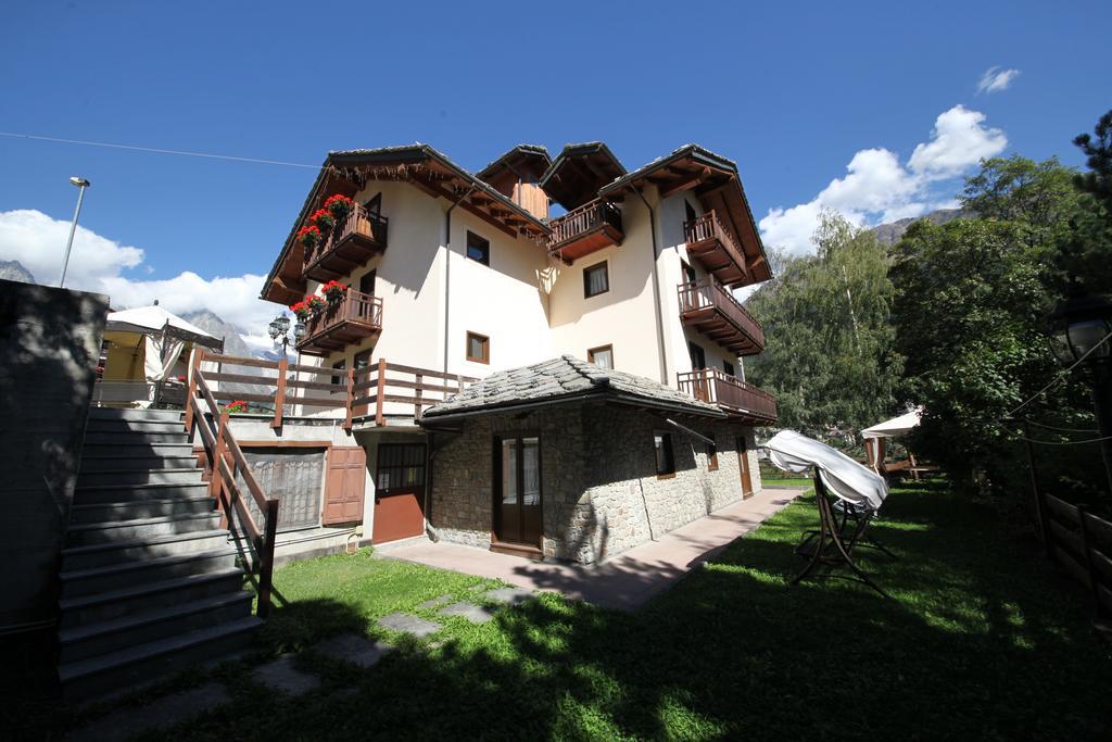 Hotel Stella Del Nord Courmayeur Eksteriør billede