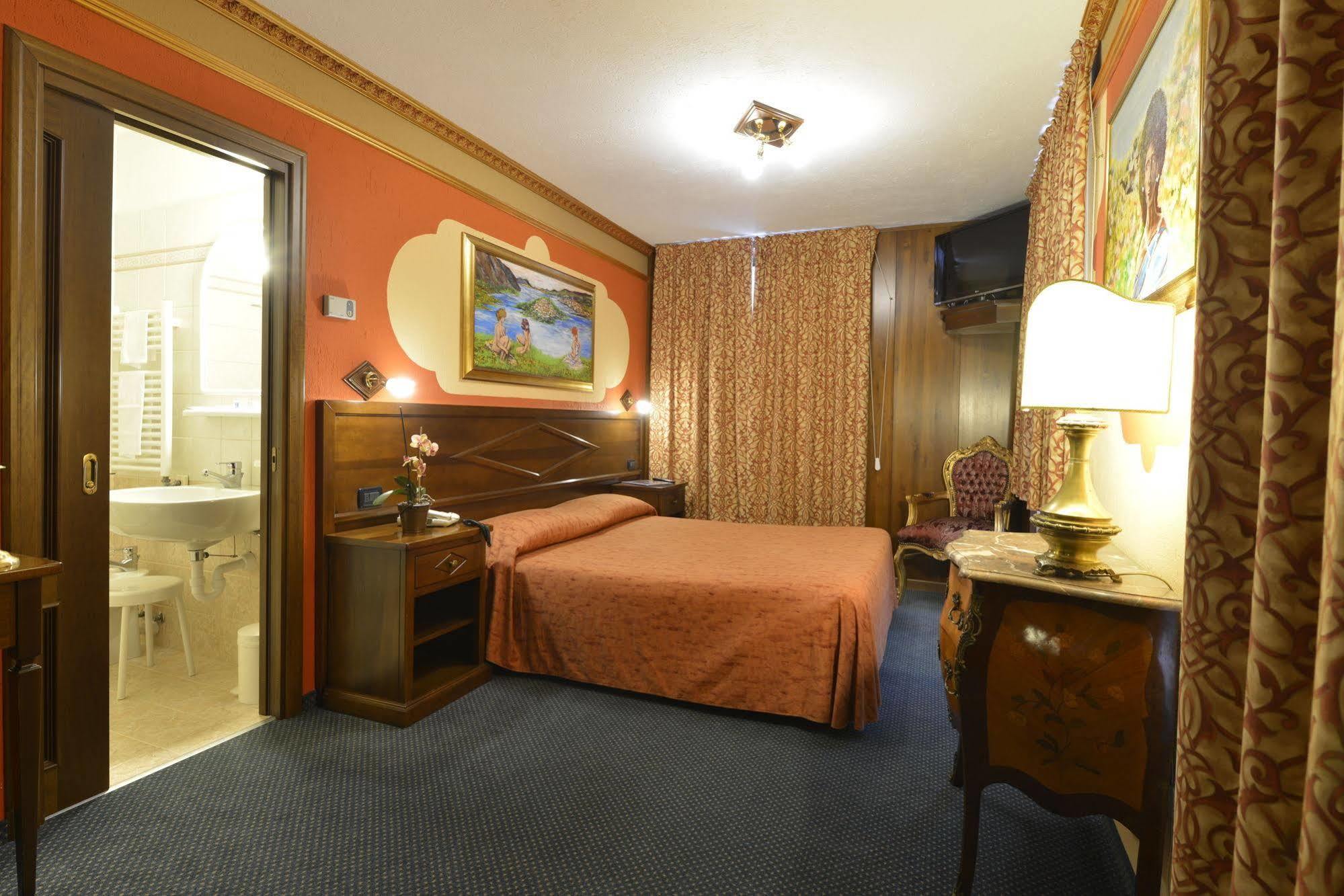 Hotel Stella Del Nord Courmayeur Eksteriør billede